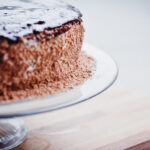 Podnosy na torty a sladkosti do vašej kuchyne