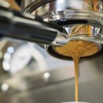 Espresso kávovar a kávovar na prekvapkávanú kávu