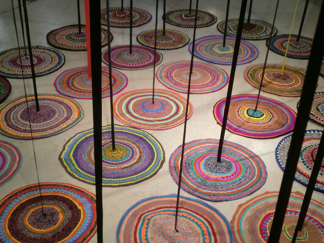 Okrúhly koberec do bytu - výroba